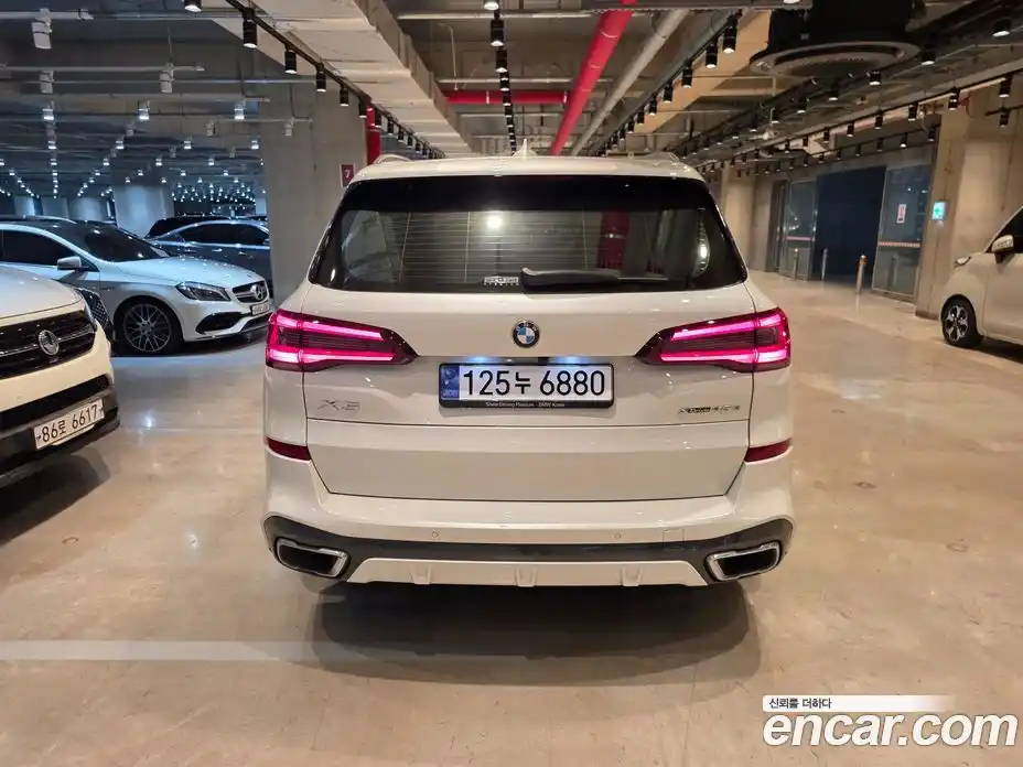 BMW X5 2020 3.0 гидро в Москве № 387747, фото 4