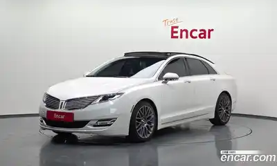 Lincoln MKZ, 2015