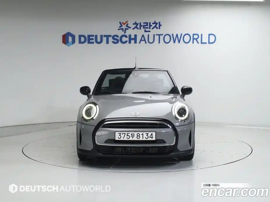 Mini Cooper Convertible 2022 1.5 гидро в Москве № 459216, фото 3