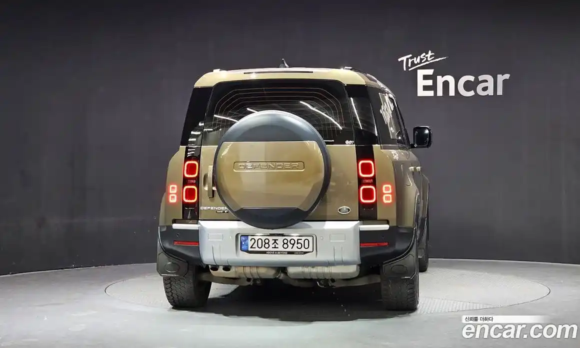Land Rover Defender 2020 2.0 гидро в Москве № 471219, фото 4