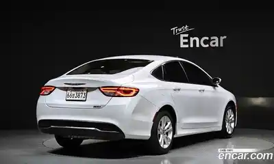 Chrysler 200 2015 2.4 гидро в Москве № 474907, миниатюра 2