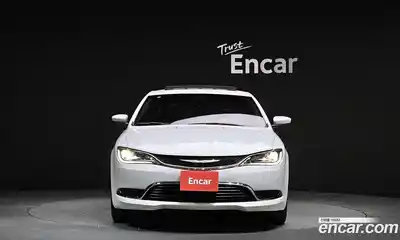 Chrysler 200 2015 2.4 гидро в Москве № 474907, миниатюра 3