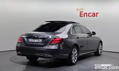Mercedes-Benz E-Class 2019 1.9 гидро, миниатюра 2
