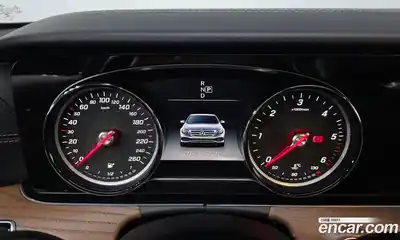 Mercedes-Benz E-Class 2019 1.9 гидро, миниатюра 8