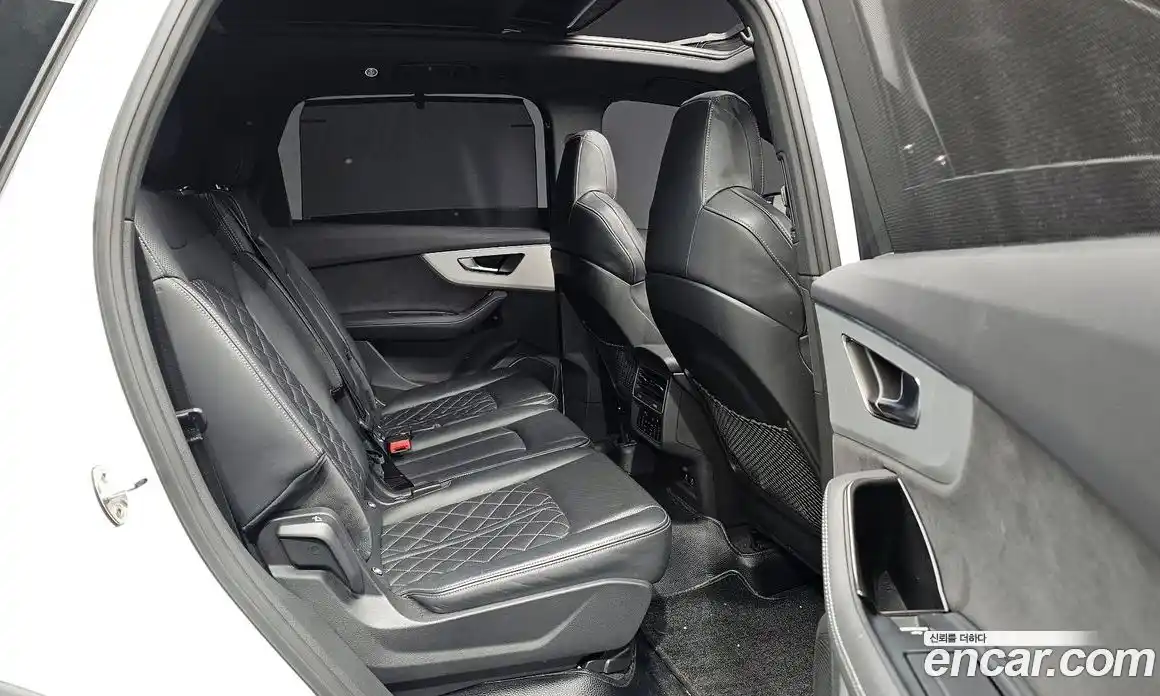 Audi Q7 2023 3.0 гидро в Москве № 496270, фото 11