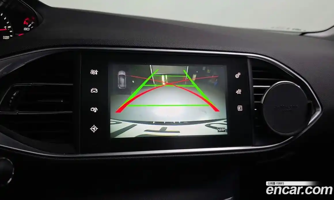 Peugeot 308 2016 1.6 гидро в Москве № 500497, фото 15