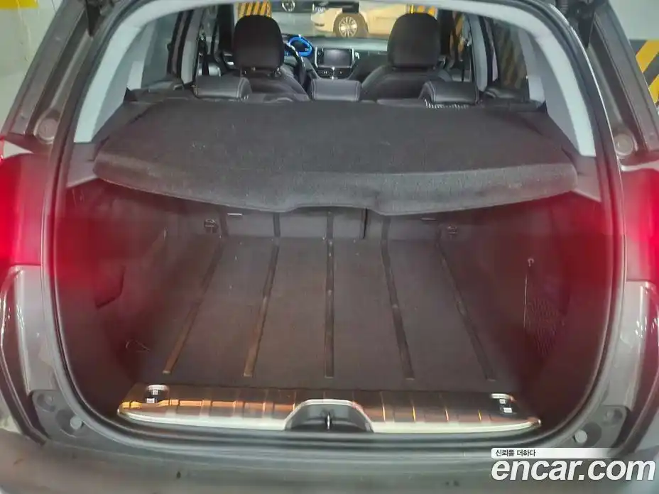 Peugeot 2008 2015 1.5 гидро в Москве № 547954, фото 6