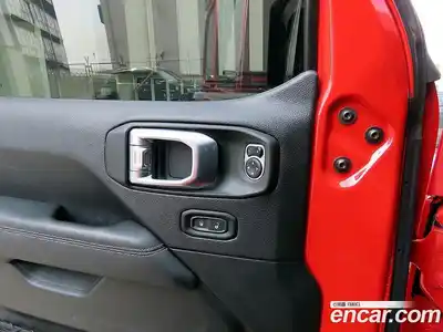 Jeep Wrangler 2020 2.0 гидро в Москве № 584495, миниатюра 11