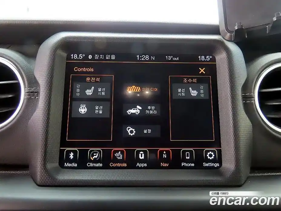 Jeep Wrangler 2020 2.0 гидро в Москве № 584495, фото 14