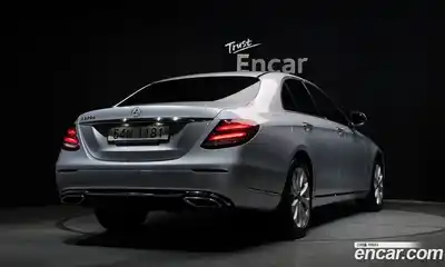 Mercedes-Benz E-Class 2017 1.9 гидро в Москве № 592633, миниатюра 2