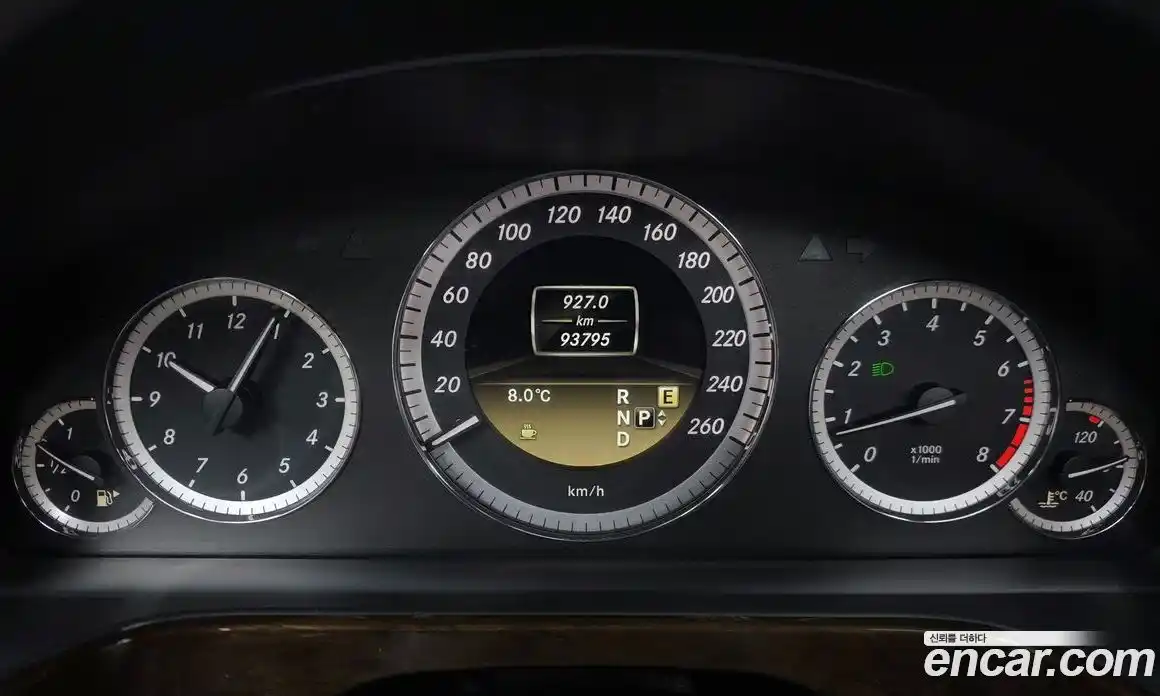 Mercedes-Benz E-Class 2012 1.8 гидро в Москве № 592712, фото 8