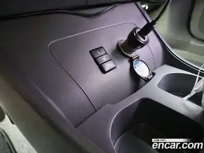 Toyota Prius 2010 1.8 вариатор в Москве № 609833, миниатюра 11