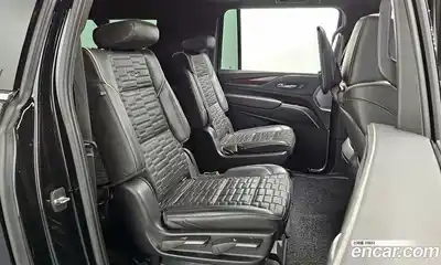 Cadillac Escalade 2022 6.2 гидро в Москве № 611583, миниатюра 12