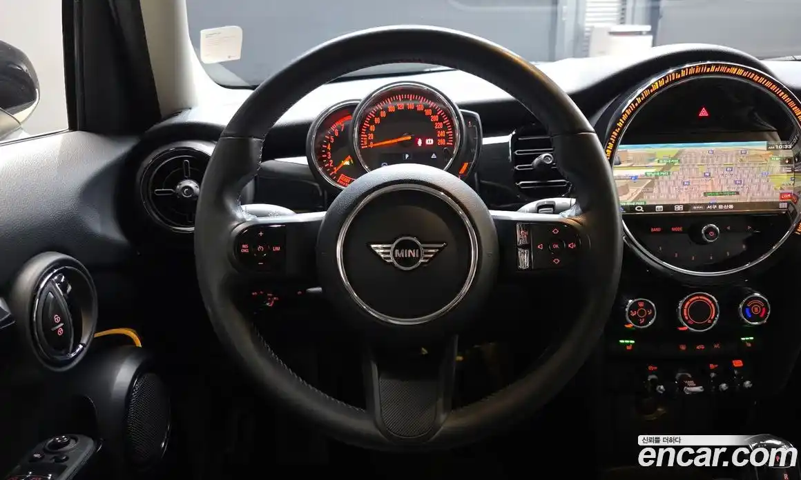 Mini Cooper 2022 1.5 гидро в Москве № 627845, фото 12