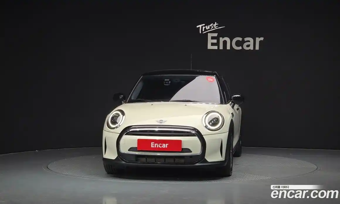 Mini Cooper 2022 1.5 гидро в Москве № 627845, фото 3