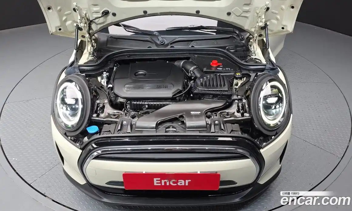 Mini Cooper 2022 1.5 гидро в Москве № 627845, фото 6