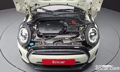 Mini Cooper 2022 1.5 гидро в Москве № 627845, миниатюра 6