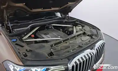 BMW X7 2020 3.0 гидро в Москве № 721263, миниатюра 6