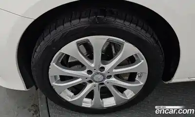 Mercedes-Benz E-Class 2016 2.0 гидро, миниатюра 5