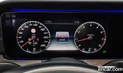Mercedes-Benz E-Class 2016 2.0 гидро, миниатюра 8