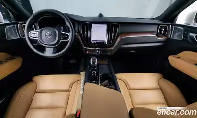 Volvo XC60 2024 2.0 гидро в Москве № 765439, миниатюра 7