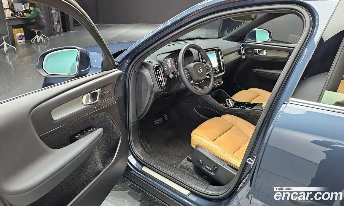 Volvo XC40 2021 2.0 гидро в Москве № 765444, фото 11