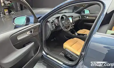 Volvo XC40 2021 2.0 гидро в Москве № 765444, миниатюра 11