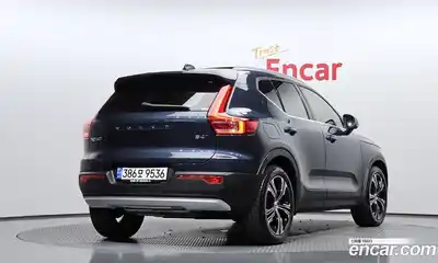 Volvo XC40 2021 2.0 гидро в Москве № 765444, миниатюра 2