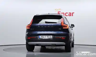 Volvo XC40 2021 2.0 гидро в Москве № 765444, миниатюра 4