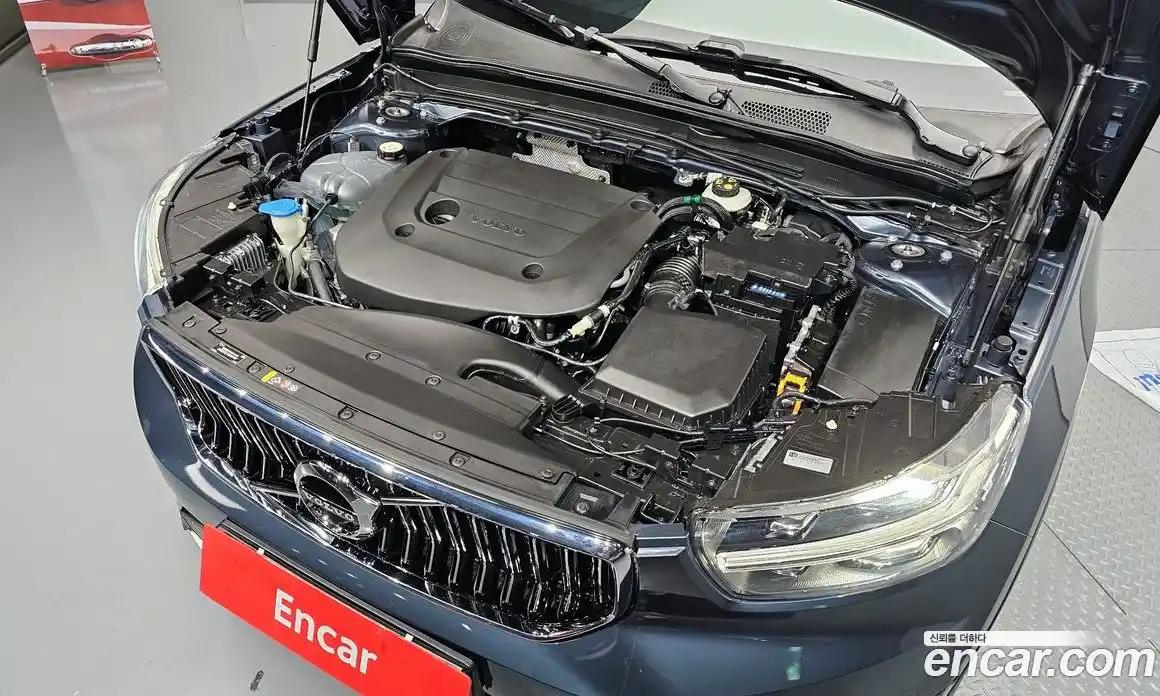 Volvo XC40 2021 2.0 гидро в Москве № 765444, фото 6