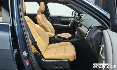 Volvo XC40 2021 2.0 гидро в Москве № 765444, миниатюра 10