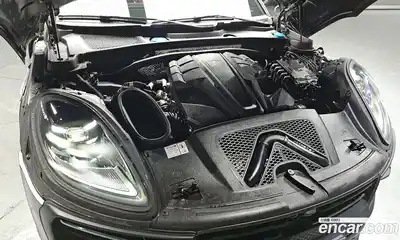 Porsche Macan 2023 2.9 гидро в Москве № 802114, миниатюра 6