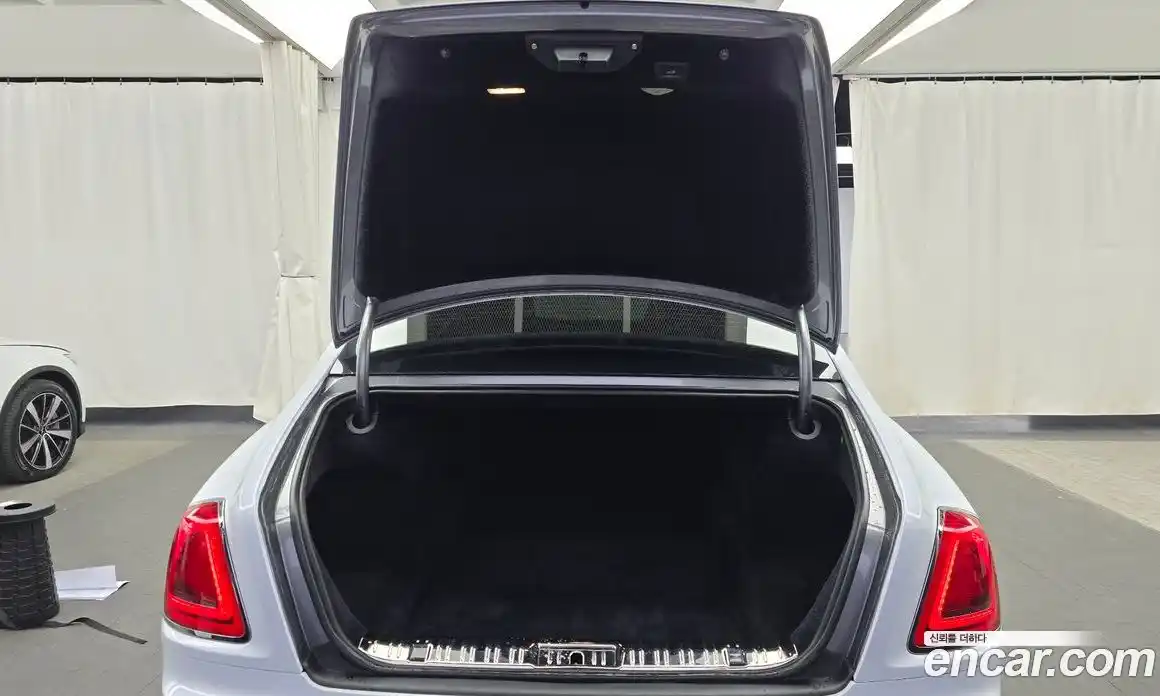 Rolls-Royce Ghost 2019 6.6 гидро в Москве № 816844, фото 19