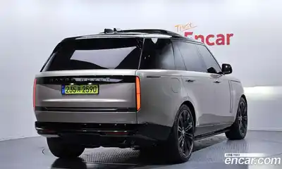 Land Rover Range-Rover 2025 4.4 гидро в Москве № 824643, миниатюра 2
