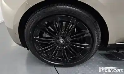 Land Rover Range-Rover 2025 4.4 гидро в Москве № 824643, миниатюра 5