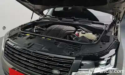 Land Rover Range-Rover 2025 4.4 гидро в Москве № 824643, миниатюра 6