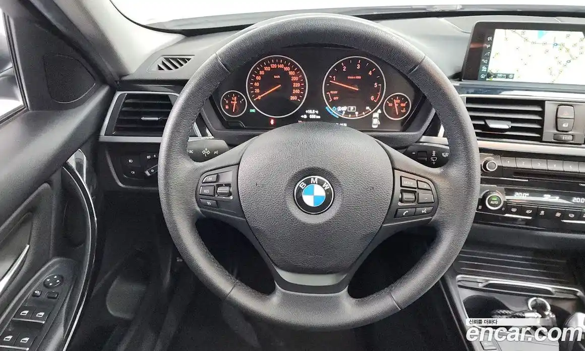 BMW 3-Series 2016 2.0 гидро в Москве № 858608, фото 13