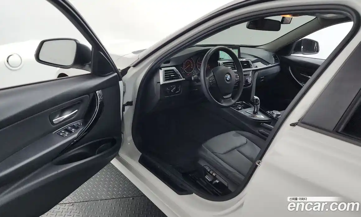 BMW 3-Series 2016 2.0 гидро в Москве № 858608, фото 10