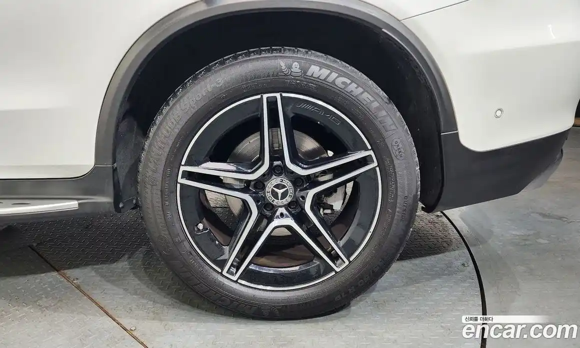 Mercedes-Benz GLC-Class 2020 2.0 гидро в Москве, фото 5