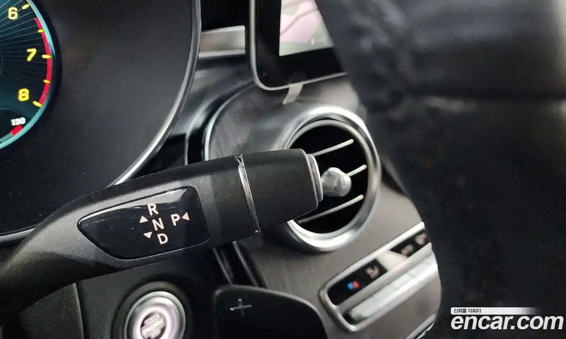 Mercedes-Benz GLC-Class 2020 2.0 гидро в Москве, фото 9