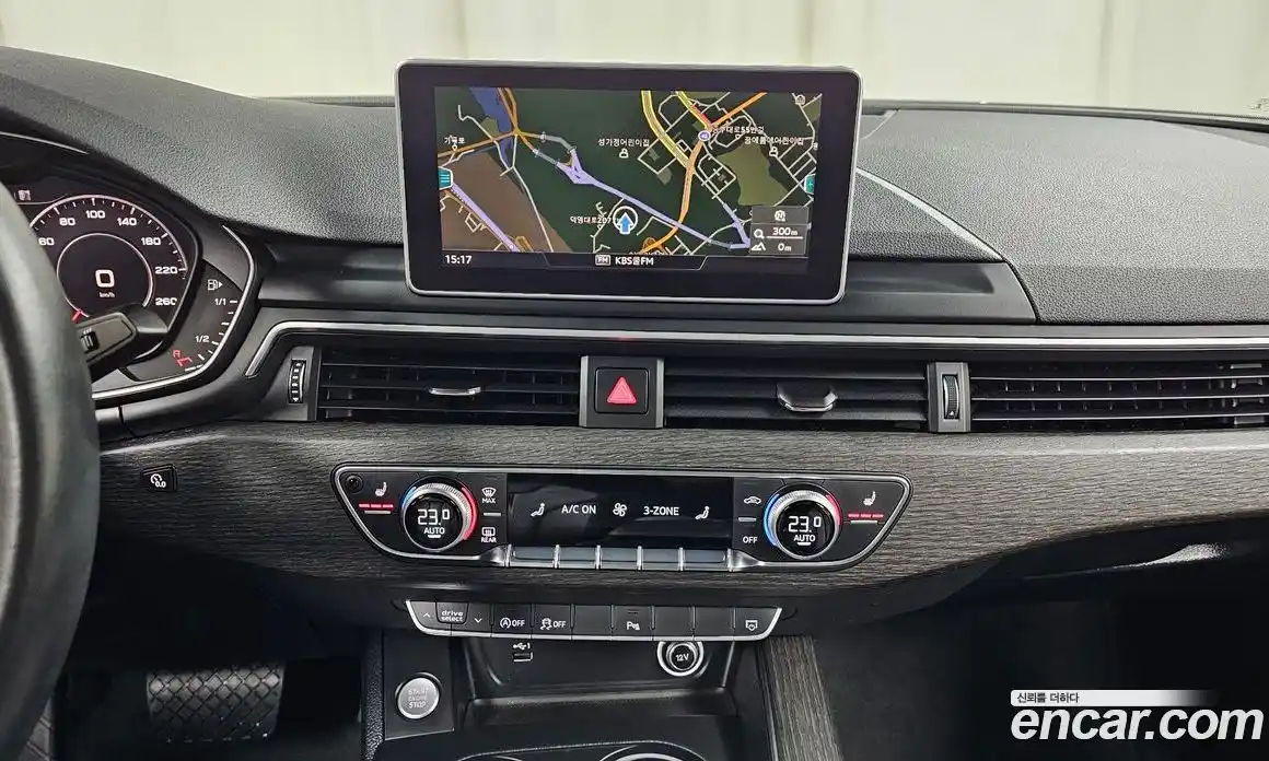 Audi A4 2019 2.0 гидро в Москве № 859700, фото 16