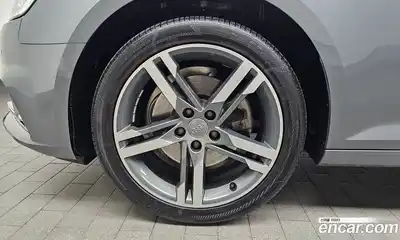 Audi A4 2019 2.0 гидро в Москве № 859700, миниатюра 5