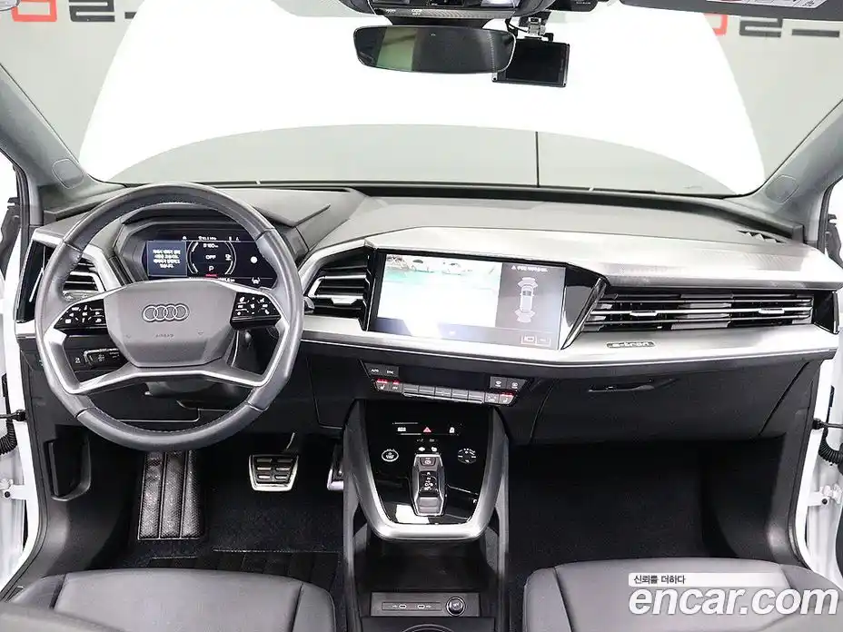 Audi Q4 e-tron 2022 1.0 гидро в Москве, фото 13