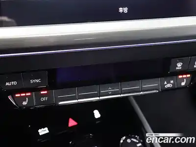Audi Q4 e-tron 2022 1.0 гидро в Москве, миниатюра 10