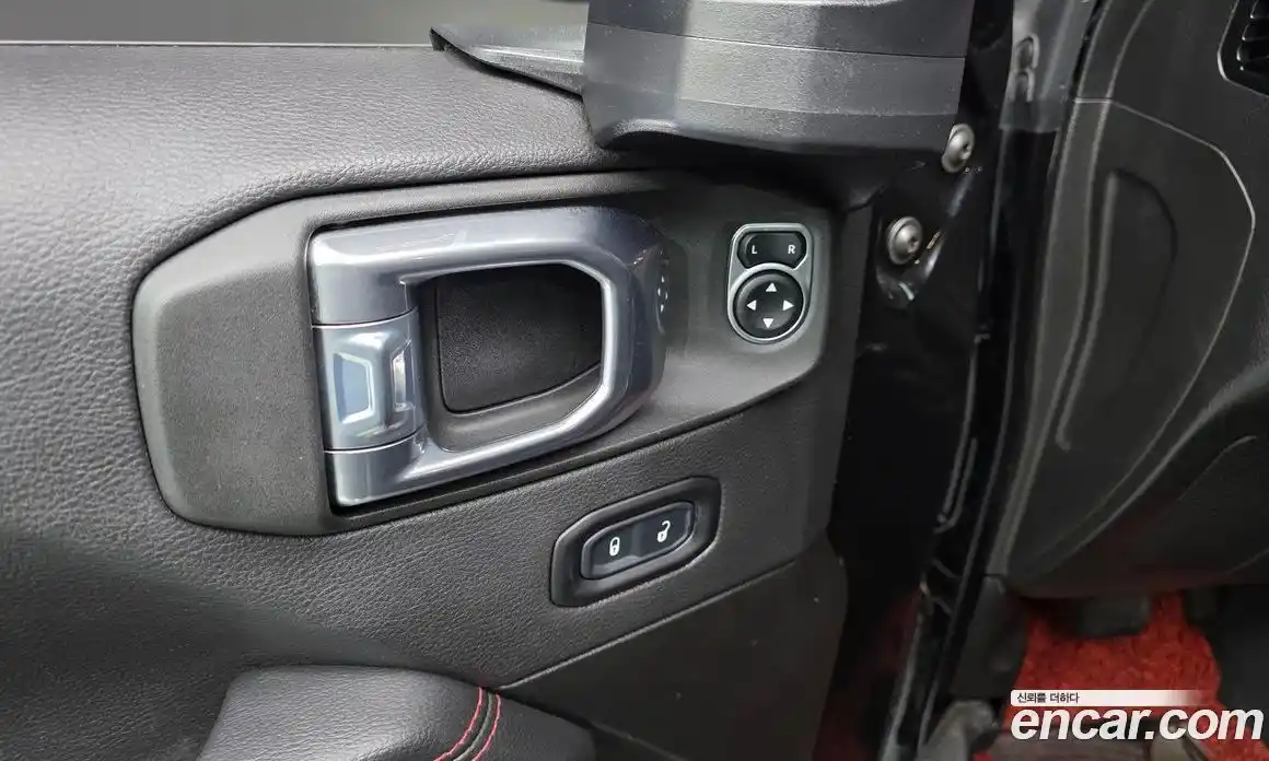 Jeep Wrangler 2022 2.0 гидро в Москве № 862835, фото 18