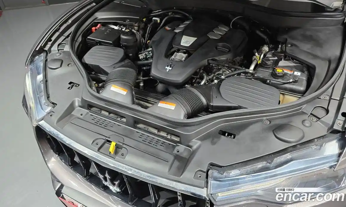 Maserati Levante 2017 3.0 гидро в Москве № 863416, фото 6