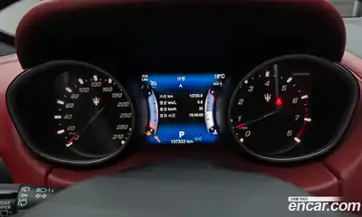 Maserati Levante 2017 3.0 гидро в Москве № 863416, миниатюра 8