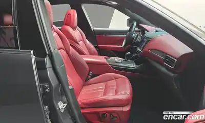 Maserati Levante 2017 3.0 гидро в Москве № 863416, миниатюра 10