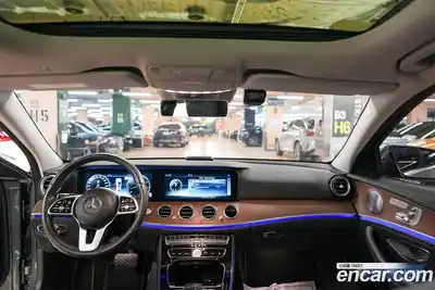 Mercedes-Benz E-Class 2019 2.0 гидро, миниатюра 11