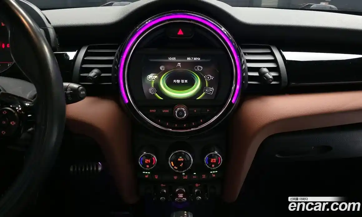 Mini Cooper 2016 1.5 гидро в Москве № 895336, фото 14